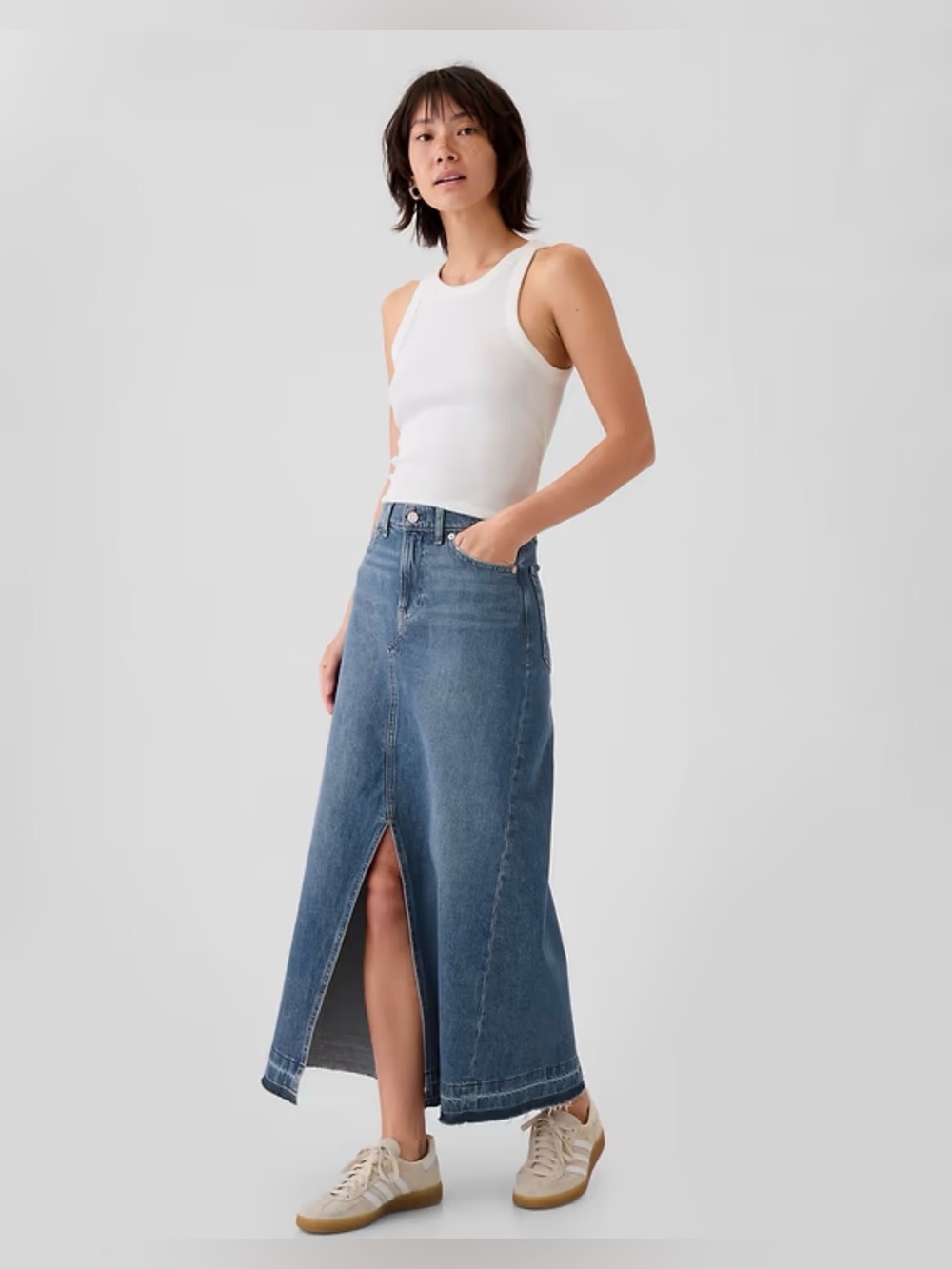GAP Denim Maxi Skirt | raw edge hem w/ front slit | medium indigo | Size 18 / 34
